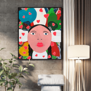 Farbenfrohes abstraktes Porträt einer Frau in einem modernen Wohnraum – Acrylkunst.